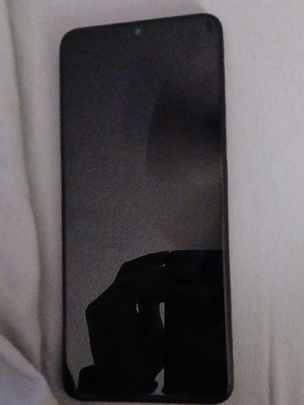 Black Smartphone - Sleek Fullscreen Display